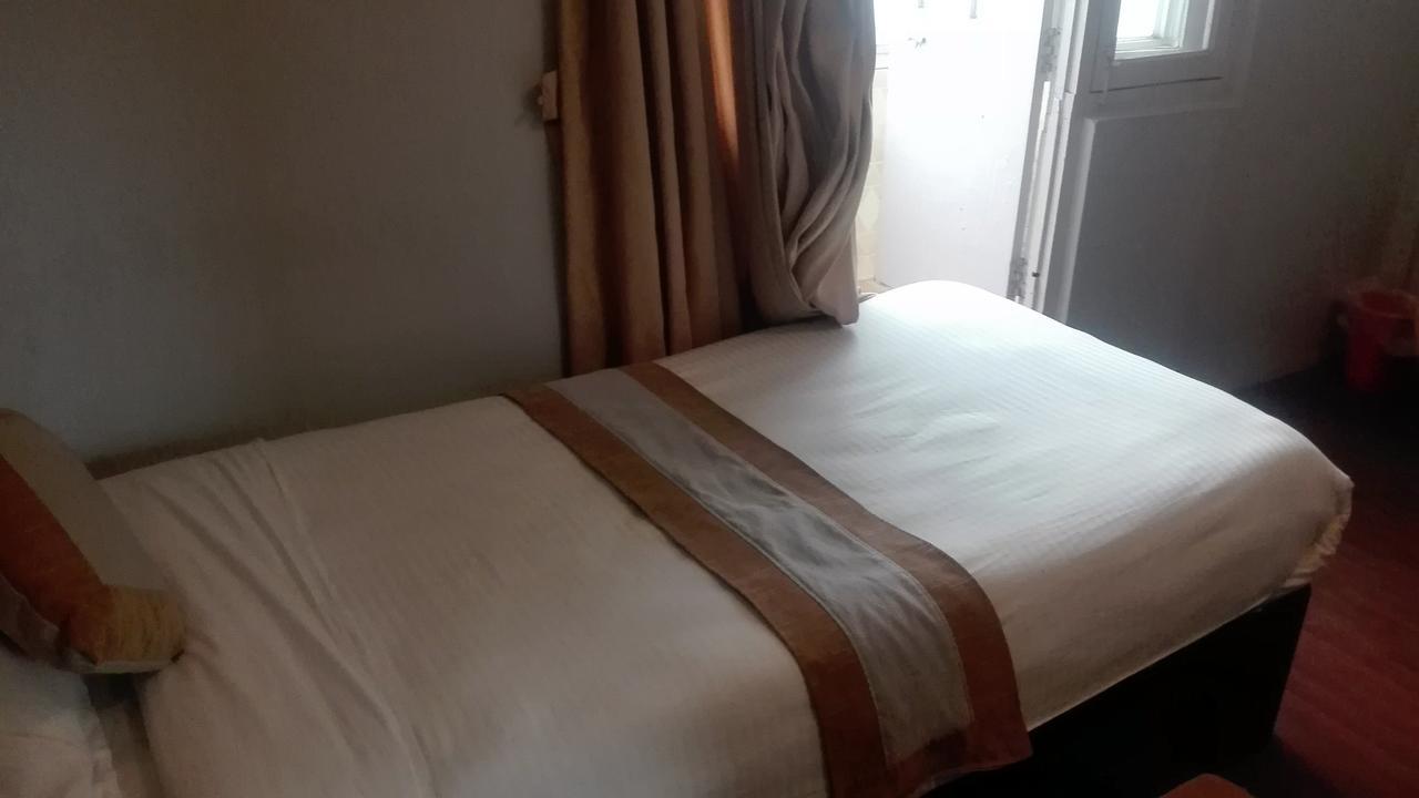 Nana Yala Chhen Hotel Lalitpur Екстериор снимка